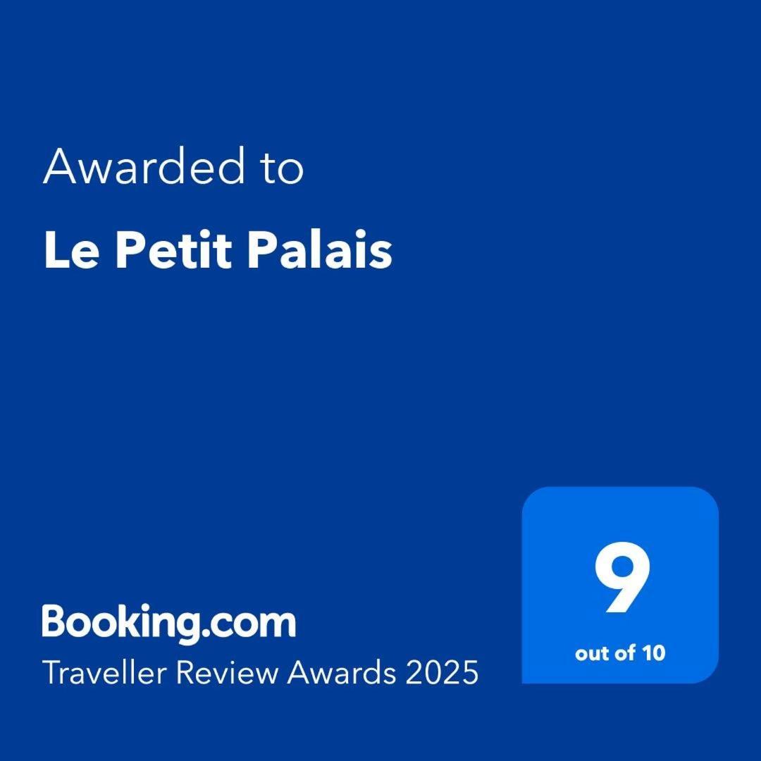 Le Petit Palais Apartment Escarrilla Ngoại thất bức ảnh